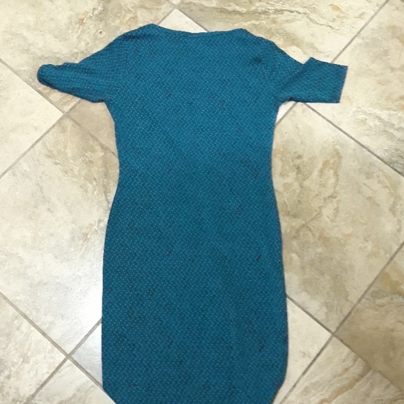 Lularoe Julia - Picture 4 of 4